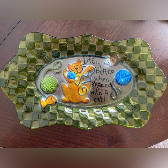 Cat Platter “Life is Better When Shared with a Cat!" Reverse Painted Green Glass - Picture 2 of 8